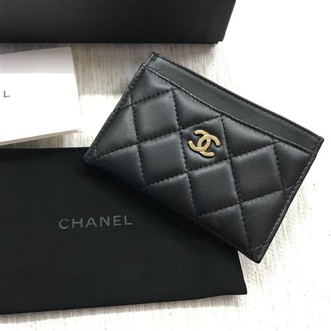 porte-cartes chanel|porte feuille chanel.